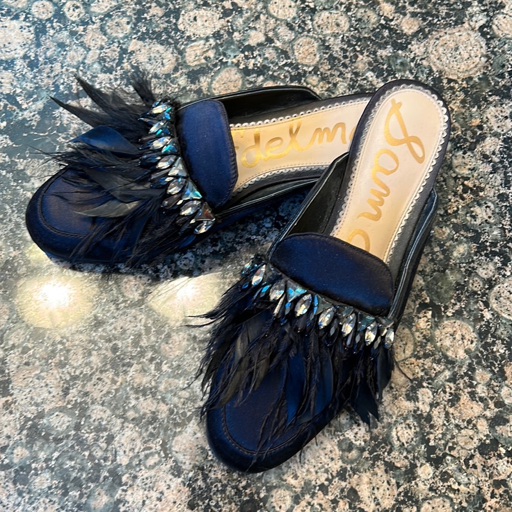 Sam Edelman Landis Black Feather & Embellished Slip On Mules Sz 8.5